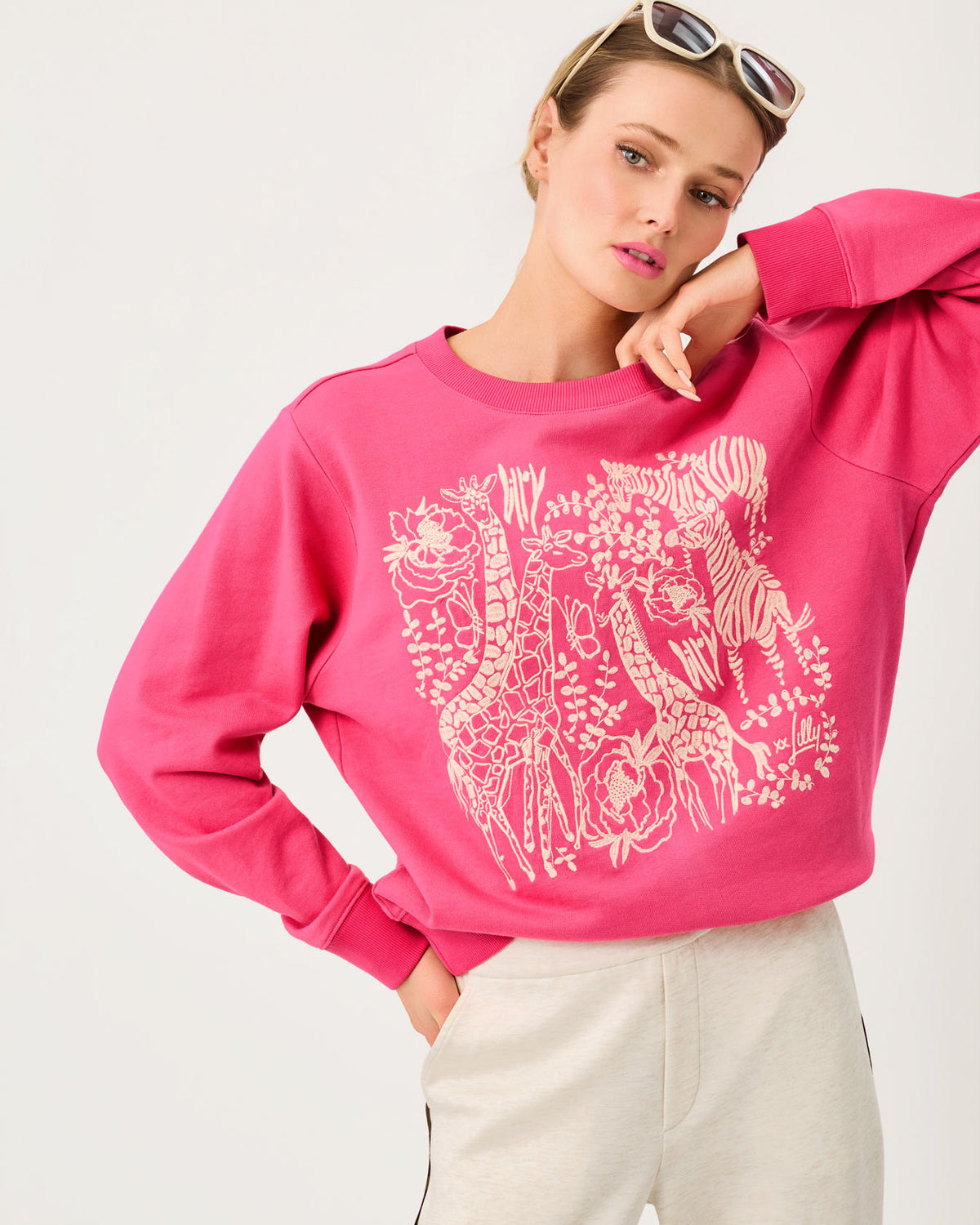 BALLAD LONG SLEEVE SWEATSHIRT IN SAFARI EMBROIDERY