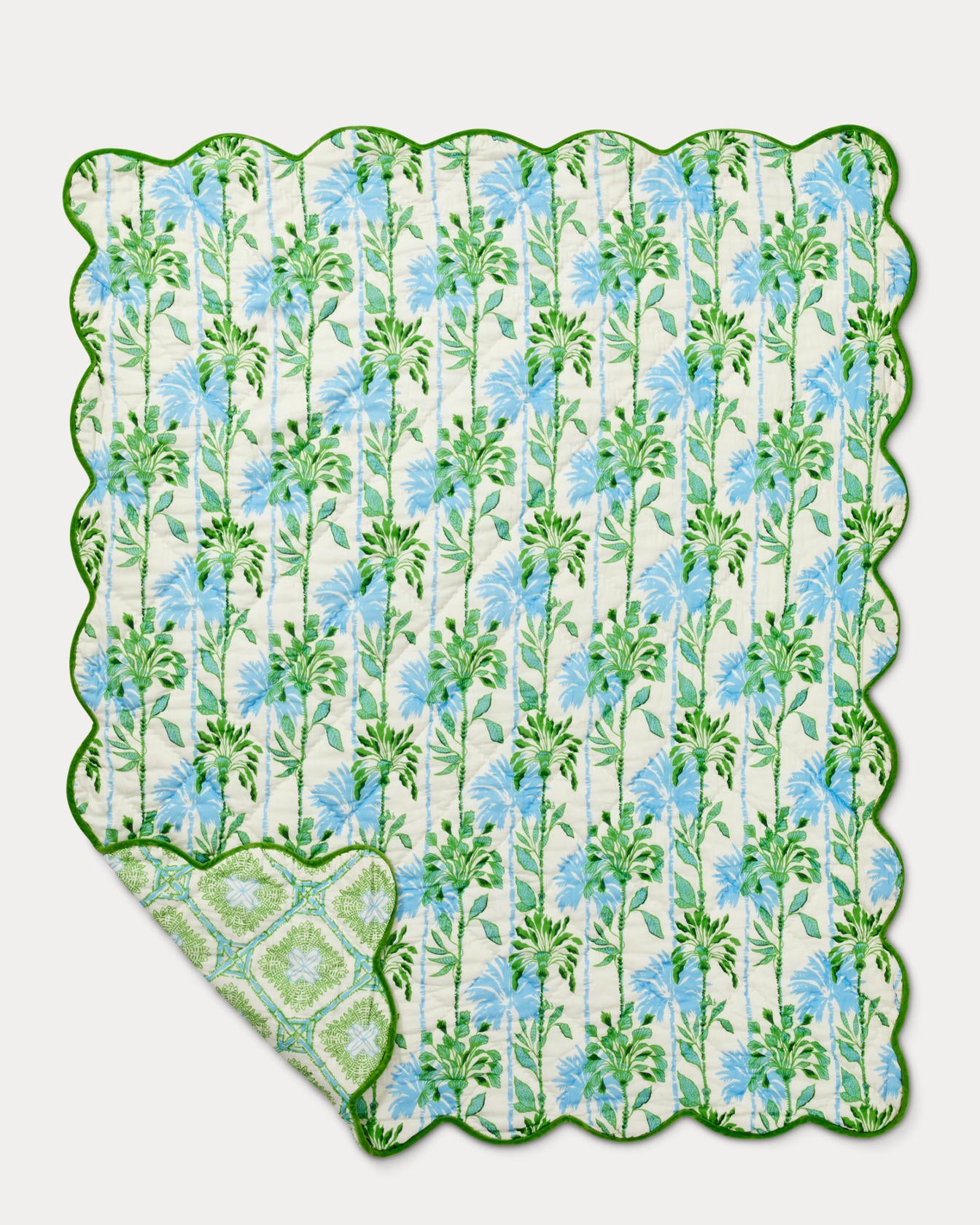 REVERSIBLE THROW BLANKET