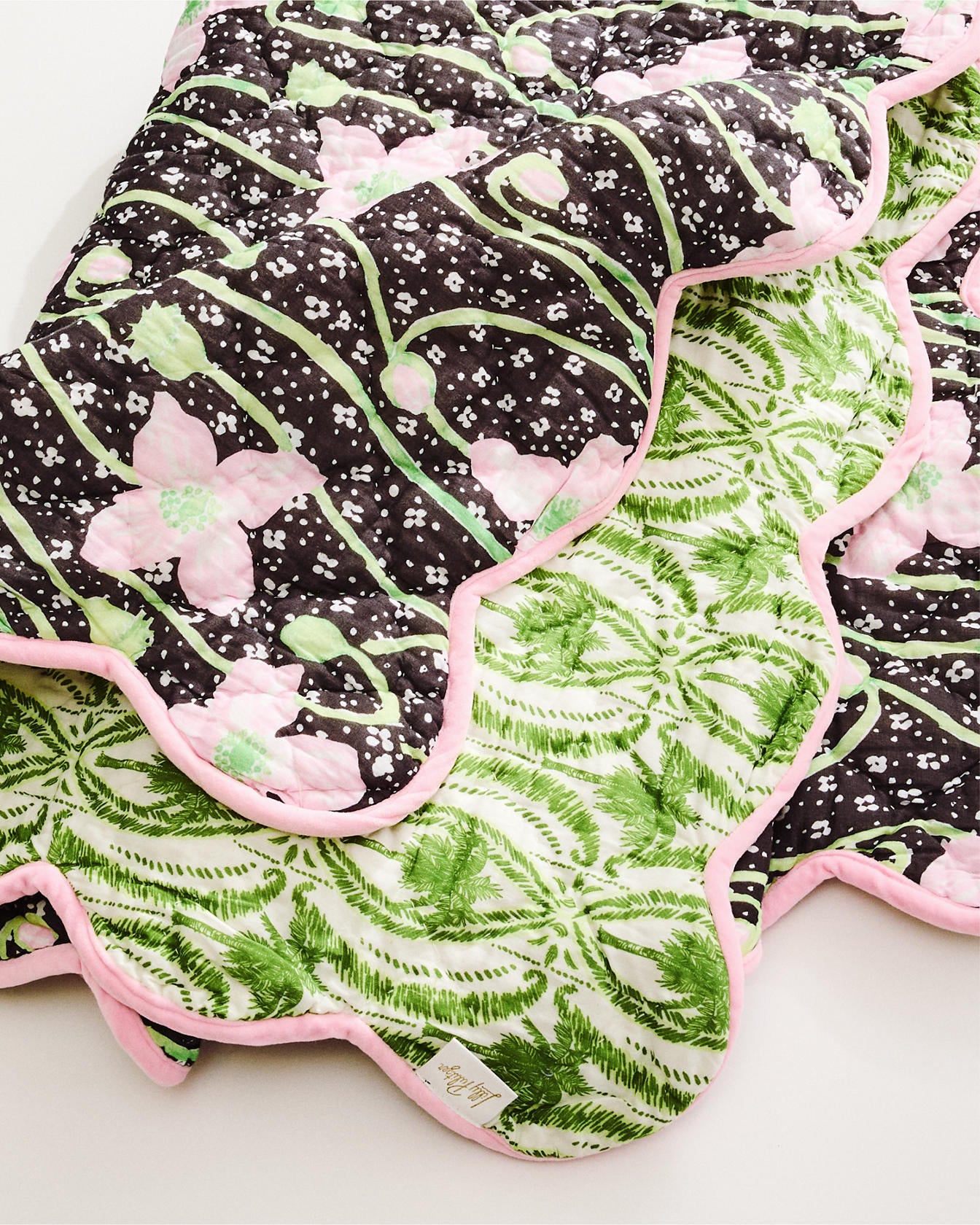 REVERSIBLE COTTON THROW