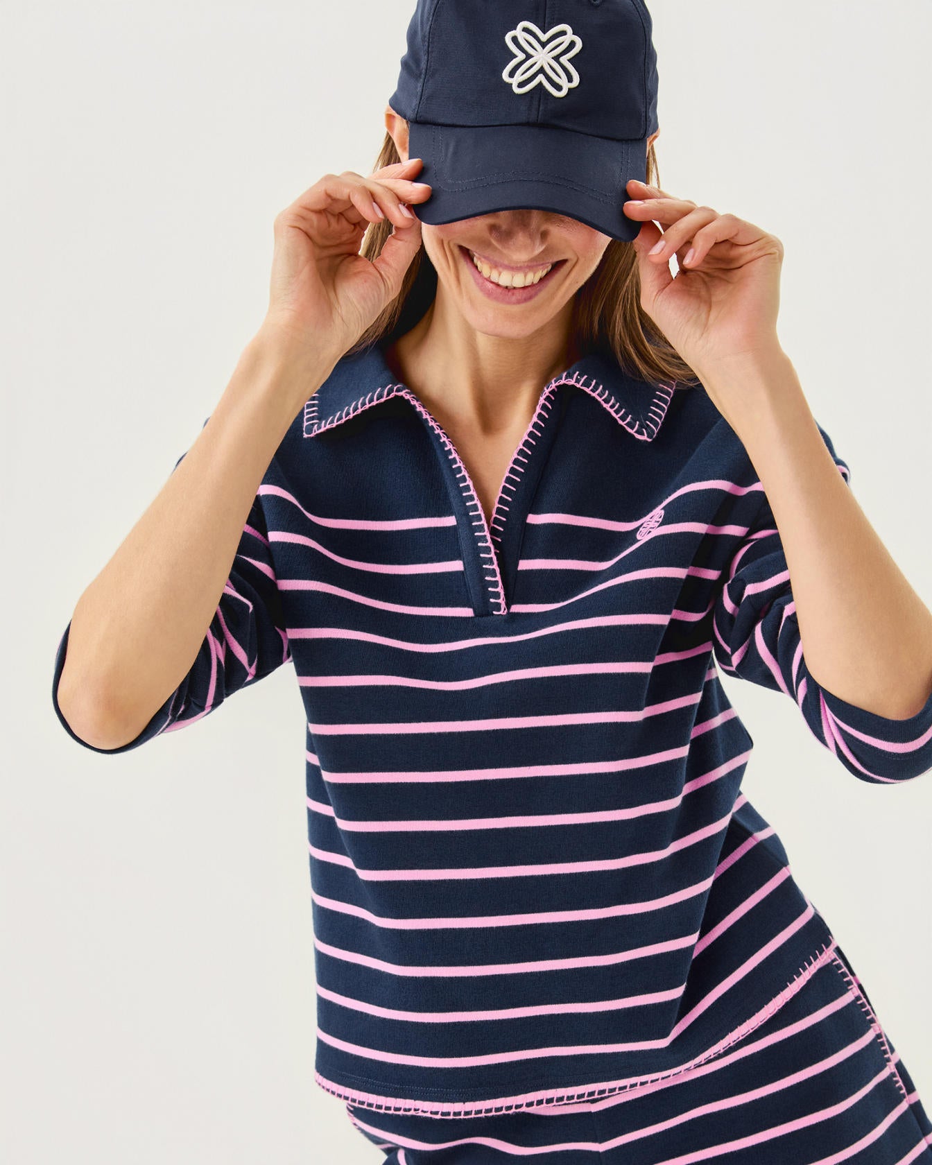CORVAYA PULLOVER