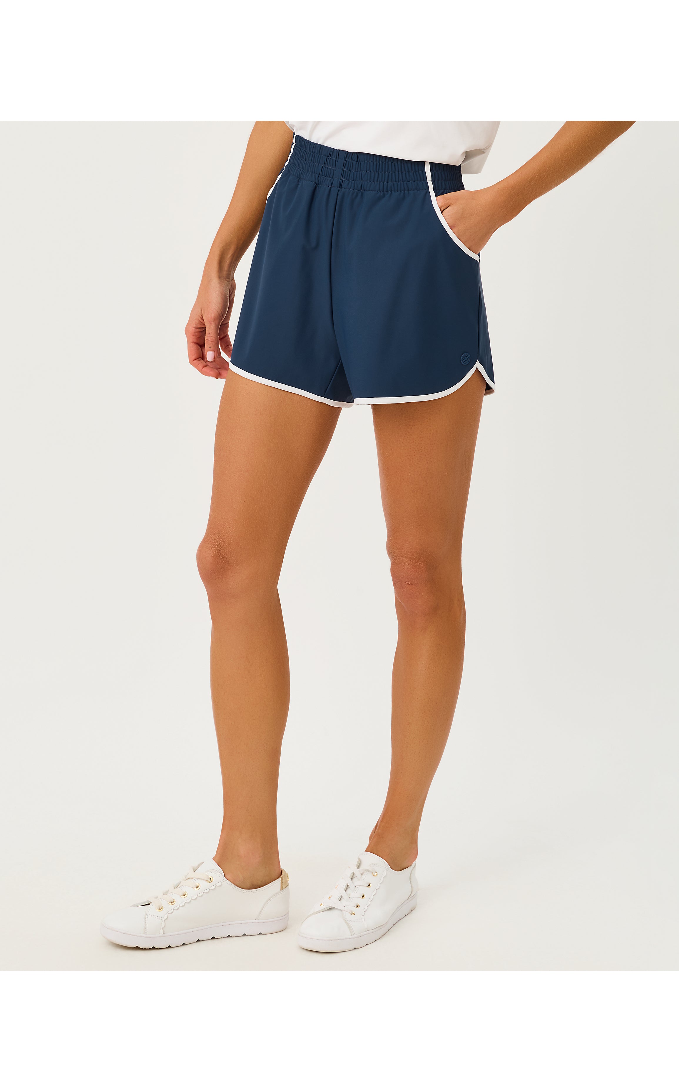 BACKCOURT SHORT UPF 50+ IN LOW TIDE NAVY