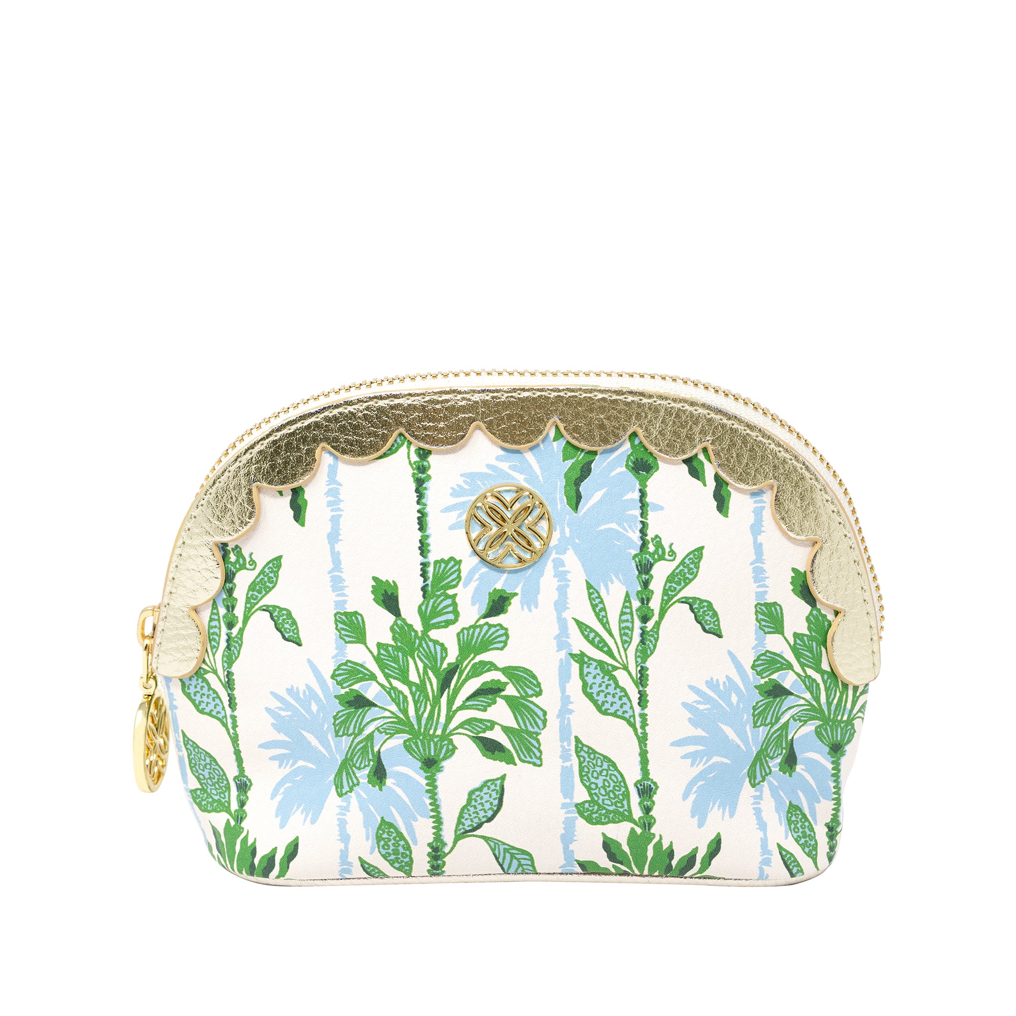 SMALL POUCH SWAYING IN THE BREEZE