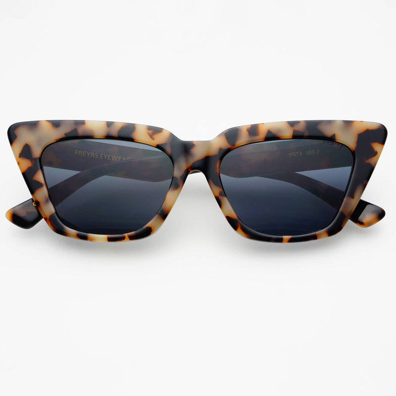 FREYRS Eyewear - Vista Acetate Cat Eye Sunglasses: Milky Tortoise
