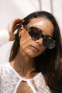 FREYRS Eyewear - Onyx Acetate Womens Rectangular Sunglasses: Milky Tortoise